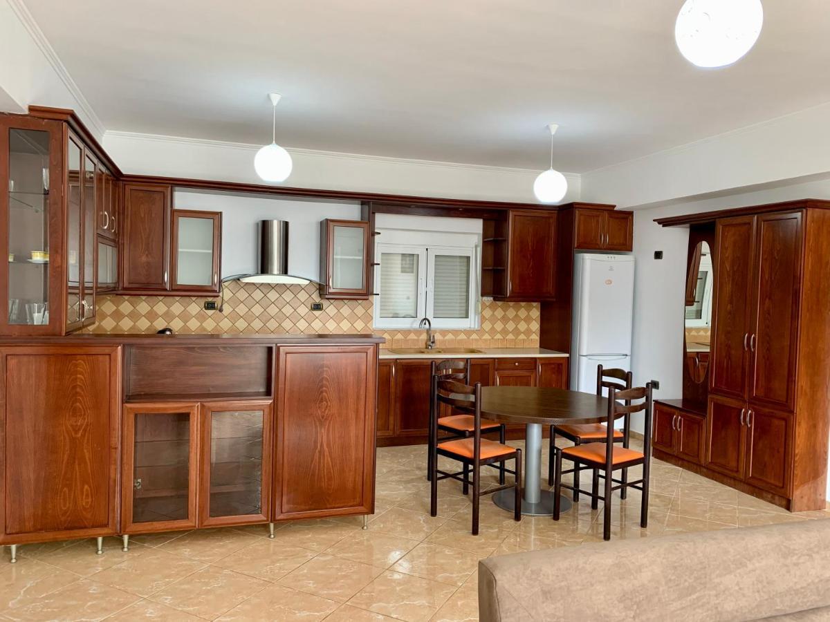 Bardhi Apts Saranda Extérieur photo