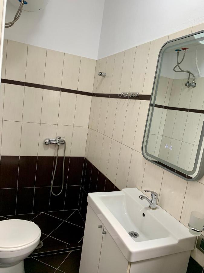 Bardhi Apts Saranda Extérieur photo